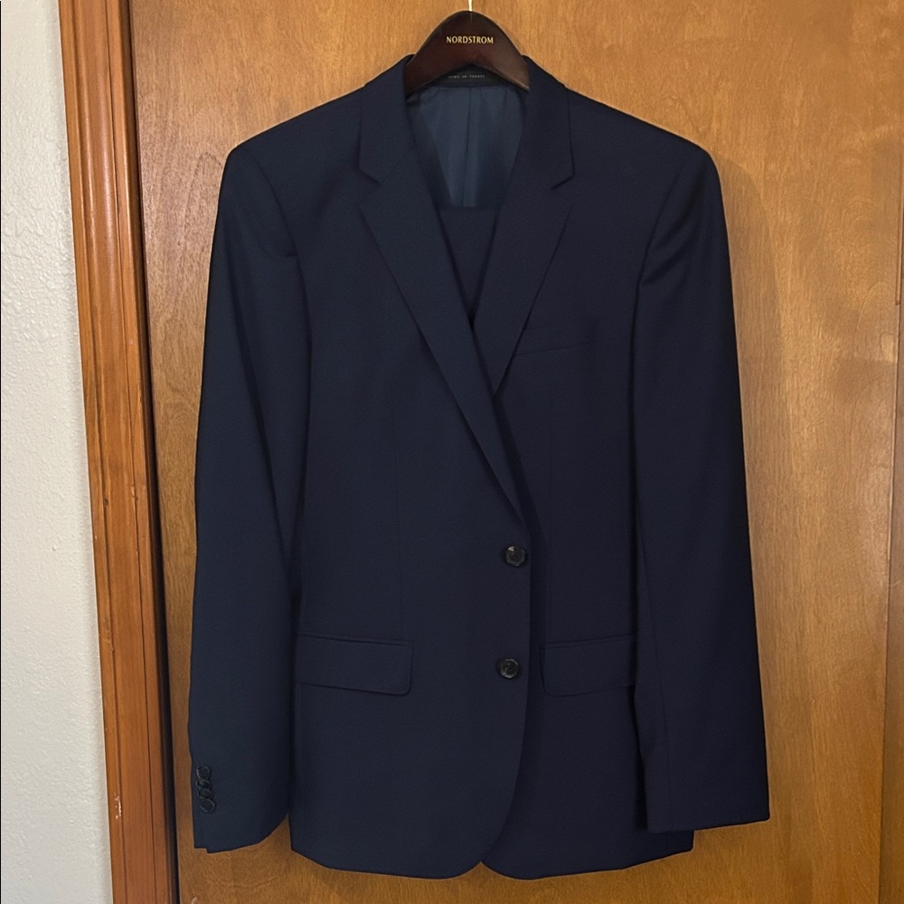 Men's Navy Hugo Boss Suit